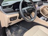 Thumbnail of 2024 Rocky Mountain Pearlcoat Jeep Grand Cherokee