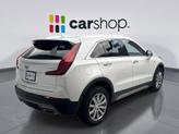 Thumbnail of 2022 Crystal White Tricoat Cadillac XT4