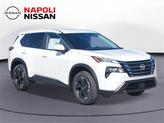 Thumbnail of 2025 Everest White Pearl Nissan Rogue
