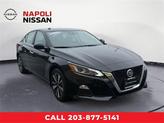 Photo of 2022 Super Black Nissan Altima