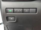 Thumbnail of 2025 Aspen White Tricoat/Super Black Nissan Sentra