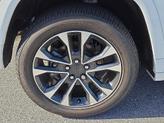 Thumbnail of 2025 Bright White Clearcoat Jeep Grand Cherokee