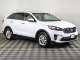 Thumbnail of 2019 Snow White Pearl Kia Sorento