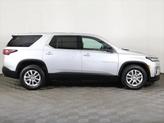 Thumbnail of 2022 Silver Ice Metallic Chevrolet Traverse