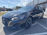 Thumbnail of 2025 Black Nissan Altima