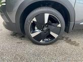 Thumbnail of 2025 Gun Metallic Nissan Kicks
