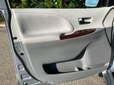 Thumbnail of 2014 Silver Sky Metallic Toyota Sienna