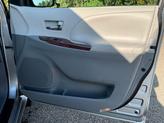 Thumbnail of 2014 Silver Sky Metallic Toyota Sienna