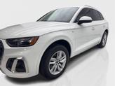 Thumbnail of 2022 Ibis White Audi Q5