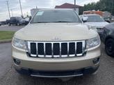 Thumbnail of 2011 White Gold Clearcoat Jeep Grand Cherokee