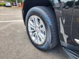 Thumbnail of 2023 Onyx Black GMC Yukon