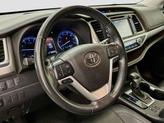 Thumbnail of 2019 Predawn Gray Mica Toyota Highlander