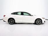 Thumbnail of 2022 Summit White Chevrolet Malibu