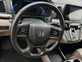 Thumbnail of 2019 White Diamond Pearl Honda Odyssey