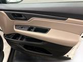 Thumbnail of 2019 White Diamond Pearl Honda Odyssey