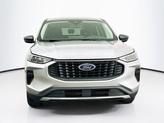 Thumbnail of 2024 Iconic Silver Metallic Ford Escape