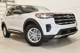 Thumbnail of 2025 Space White Metallic Ford Explorer