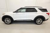 Thumbnail of 2022 Star White Ford Explorer