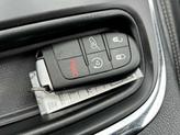 Thumbnail of 2014 Brilliant Black Crystal Pearlcoat Dodge Durango