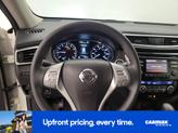 Thumbnail of 2016 White Nissan Rogue