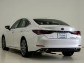 Thumbnail of 2019 Eminent White Pearl Lexus ES 350