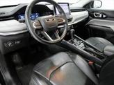 Thumbnail of 2022 Diamond Black Crystal Pearlcoat Jeep Compass