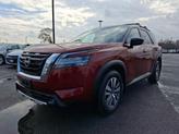 Thumbnail of 2022 Scarlet Ember Tintcoat/Super Black Nissan Pathfinder