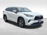 Photo of 2020 Blizzard Pearl Toyota Highlander