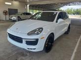 Photo of 2016 WHITE Porsche Cayenne