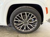 Thumbnail of 2021 Bright White Clearcoat Jeep Grand Cherokee L