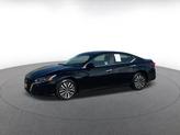 Thumbnail of 2024 Super Black Nissan Altima
