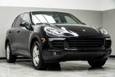 Thumbnail of 2018 Moonlight Blue Metallic Porsche Cayenne