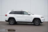 Thumbnail of 2020 Bright White Clearcoat Jeep Grand Cherokee