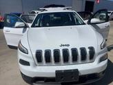 Thumbnail of 2018 White Jeep Cherokee