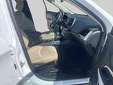 Thumbnail of 2018 White Jeep Cherokee