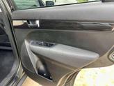 Thumbnail of 2013 Green Kia Sorento