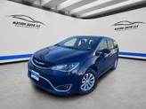 Photo of 2019 Blue Chrysler Pacifica