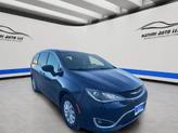 Thumbnail of 2019 Blue Chrysler Pacifica