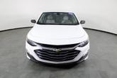 Thumbnail of 2019 Summit White Chevrolet Malibu
