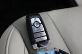 Thumbnail of 2019 WHITE PLATINUM MET TRI-COAT Ford Edge