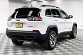 Thumbnail of 2022 Bright White Clearcoat Jeep Cherokee