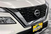 Thumbnail of 2023 Pearl White Tricoat/Super Black Nissan Rogue