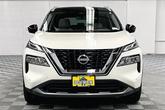 Thumbnail of 2023 Pearl White Tricoat/Super Black Nissan Rogue