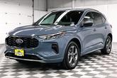 Thumbnail of 2023 Vapor Blue Metallic Ford Escape