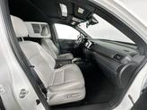 Thumbnail of 2022 Platinum White Pearl Honda Passport