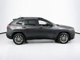 Thumbnail of 2022 Granite Crystal Metallic Clearcoat Jeep Cherokee