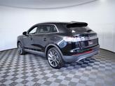 Thumbnail of 2022 Infinite Black Metallic Clearcoat Lincoln Nautilus