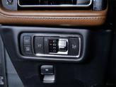 Thumbnail of 2022 Infinite Black Metallic Clearcoat Lincoln Nautilus