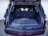 Thumbnail of 2024 Infinite Black Metallic Clearcoat Lincoln Navigator