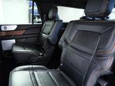 Thumbnail of 2024 Infinite Black Metallic Clearcoat Lincoln Navigator